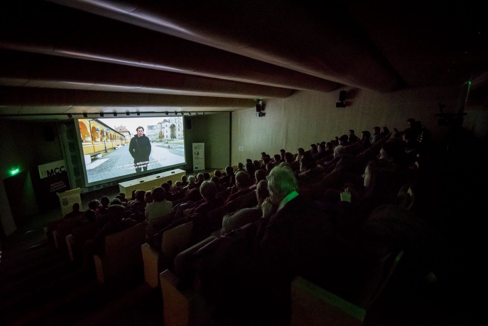A Magyarok Romániában dokumentumfilm vetítése a Sapientia EMTE kolozsvári székhelyén | Forrás: RMDSZ