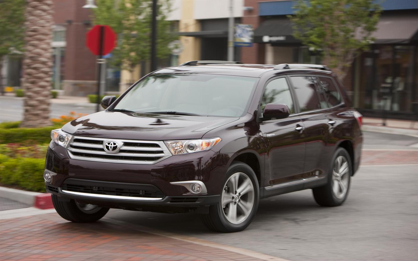 2012-Toyota-Highlander-SUV