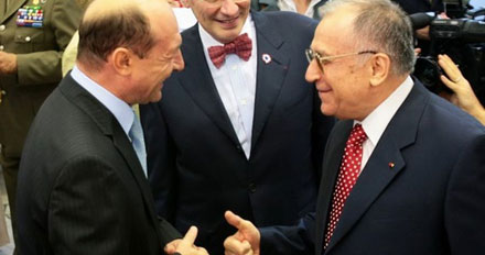 foto-3-iliescu-basescu