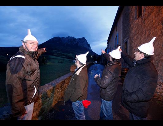 gty bugarach france end world nt 121220 ssh