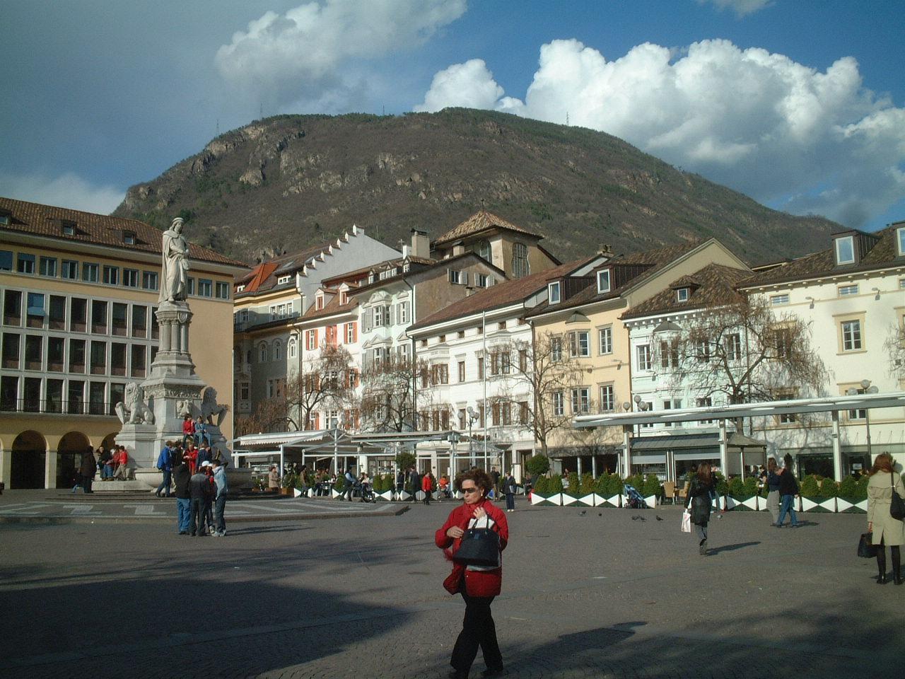 bolzano-piazza