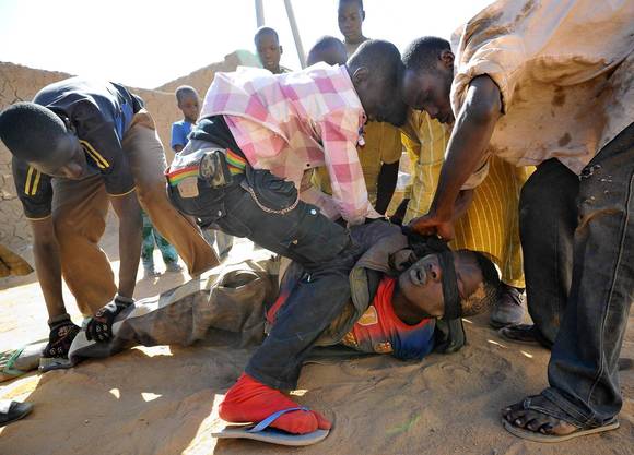 la-afp-getty-topshots-mali-france-conflict-qaeda.j-20130130