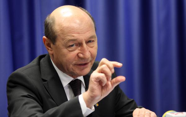 traian basescu bruxelles 16298700