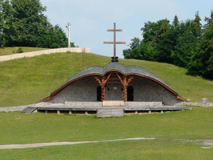 harmashalom-oltar-csiksomlyo-makovecz