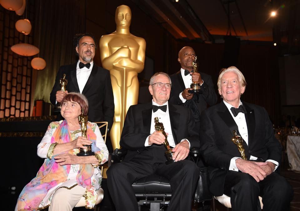 Agnes Varda, Alejandro González Inárritu, Owen Roizman, Charles Burnett és Donald Sutherland | Fotó: AFP