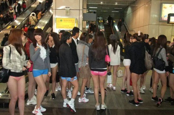 taiwan-no-pants-day-04-560x372