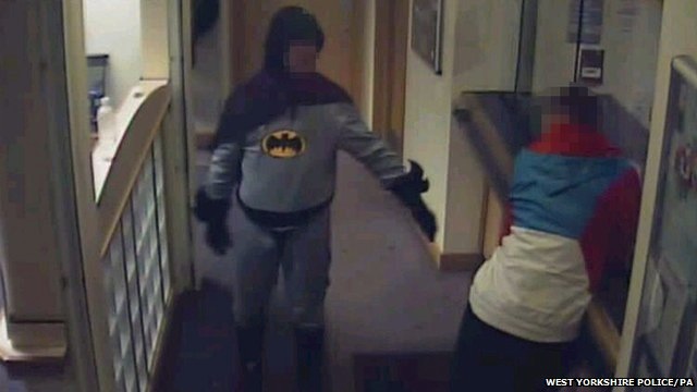 Kover-Batman-munka-kozben