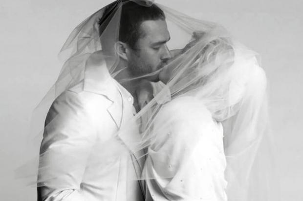 Lady-Gaga-Marries-Taylor-Kinney