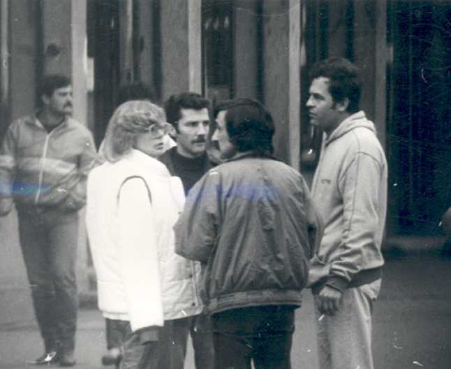 Tőkés László és barátai 1989 decemberében. A Securitate felvétele
