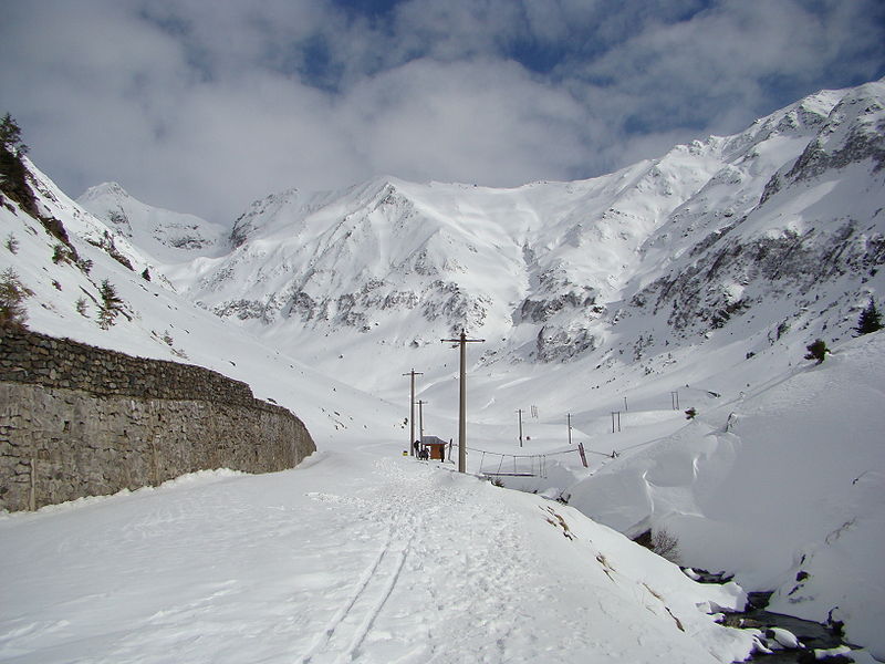 Transfagarasan during winter time